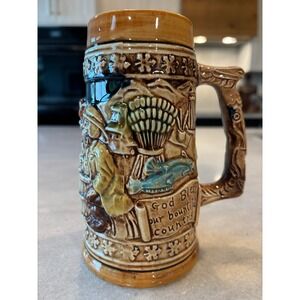 JAPAN beer stein brown Canada "God bless our bountiful country" 3D embossed